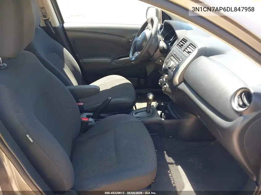 3N1CN7AP6DL847958 2013 Nissan Versa 1.6 Sv