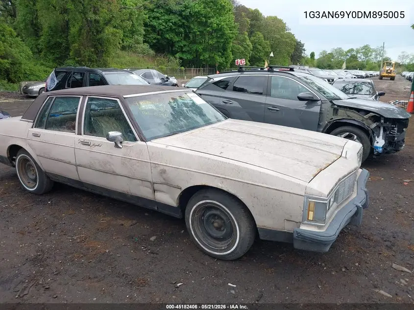 1983 Oldsmobile Delta 88 Royale VIN: 1G3AN69Y0DM895005 Lot: 45182406