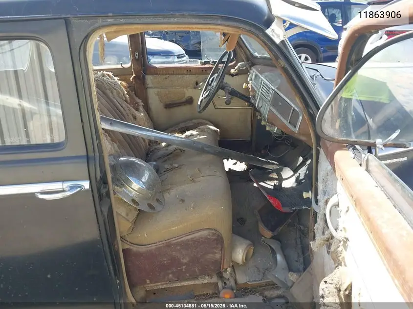 1948 Plymouth 4 Door Sedan VIN: 11863906 Lot: 45134881