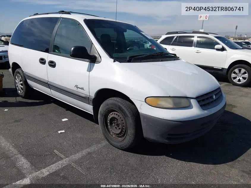 1996 Plymouth Voyager Se VIN: 2P4GP4532TR806741 Lot: 44709859