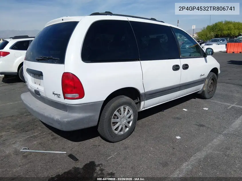 1996 Plymouth Voyager Se VIN: 2P4GP4532TR806741 Lot: 44709859