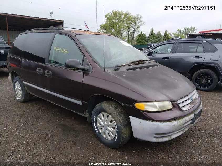 1997 Plymouth Voyager VIN: 2P4FP2535VR297151 Lot: 44952286
