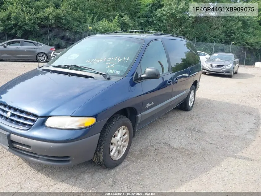 1999 Plymouth Grand Voyager Se VIN: 1P4GP44G1XB909075 Lot: 45404611