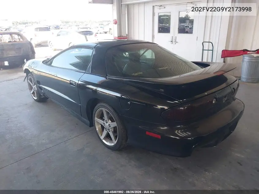 2000 Pontiac Firebird Trans Am VIN: 2G2FV22G9Y2173998 Lot: 45461992