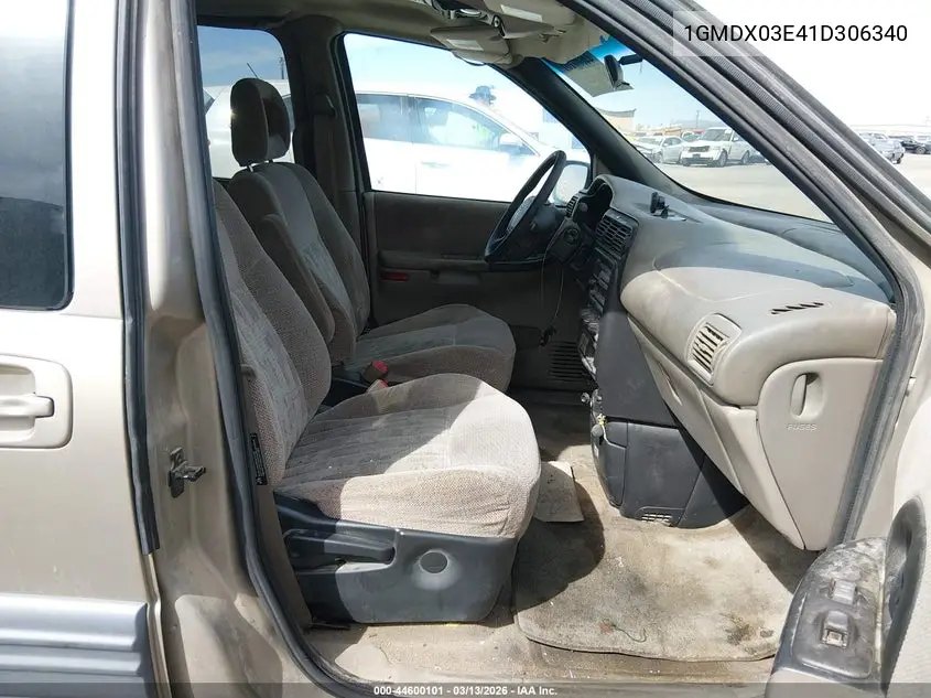 2001 Pontiac Montana M16 W/1Sd Pkg. VIN: 1GMDX03E41D306340 Lot: 44600101