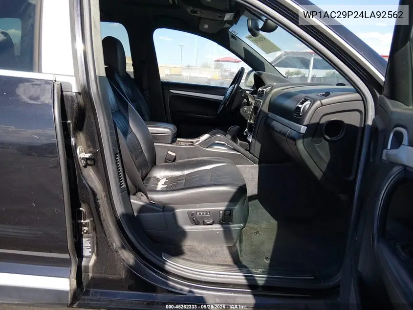2004 Porsche Cayenne Turbo VIN: WP1AC29P24LA92562 Lot: 45262333