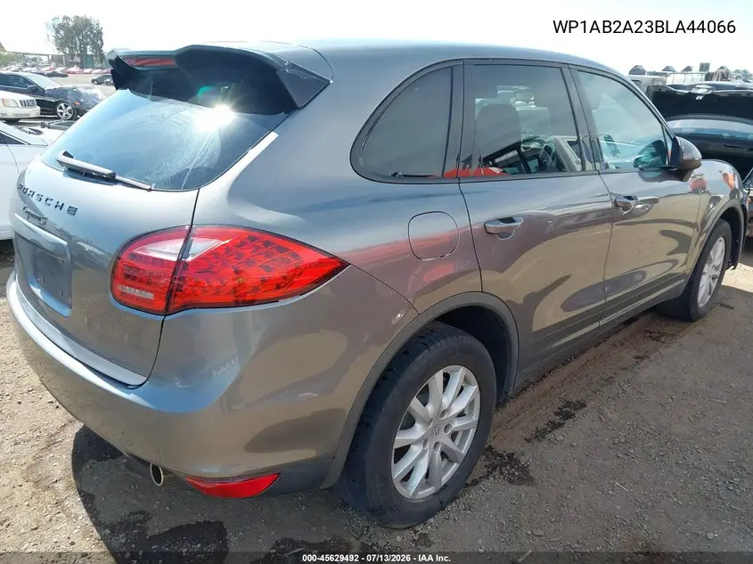 2011 Porsche Cayenne S VIN: WP1AB2A23BLA44066 Lot: 45629492