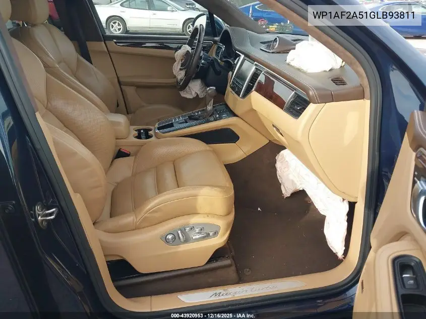 WP1AF2A51GLB93811 2016 Porsche Macan Turbo