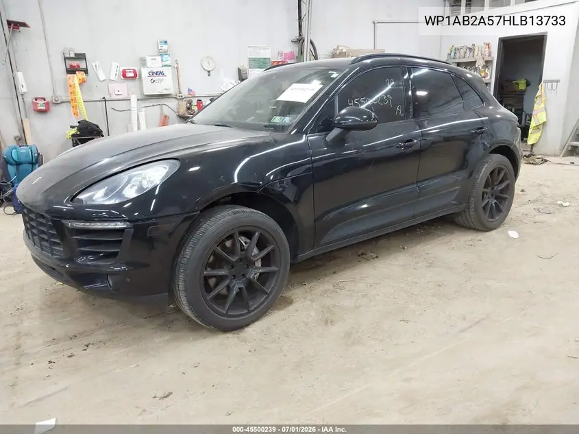 2017 Porsche Macan S VIN: WP1AB2A57HLB13733 Lot: 45500239