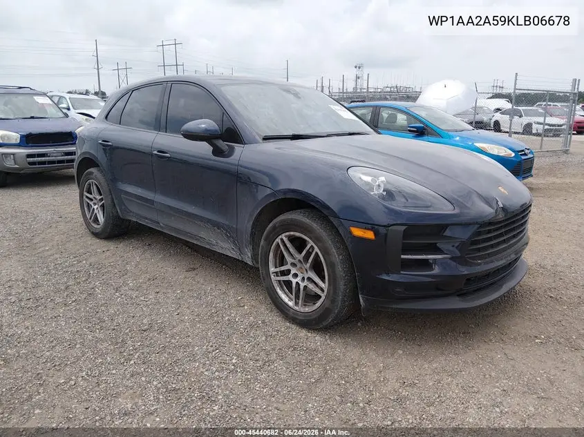 2019 Porsche Macan VIN: WP1AA2A59KLB06678 Lot: 45440682