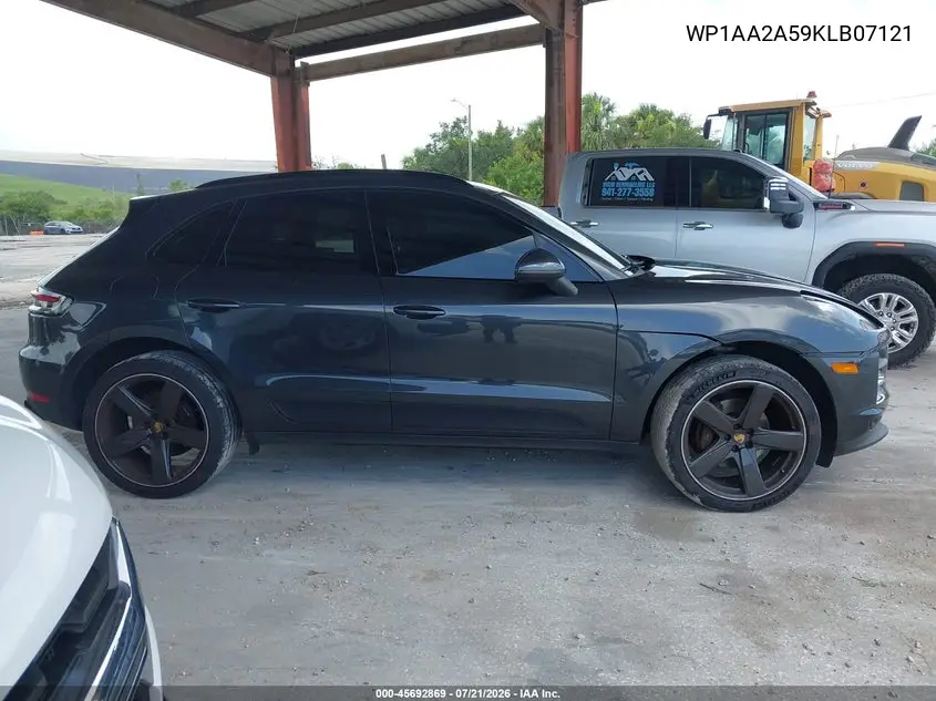 2019 Porsche Macan VIN: WP1AA2A59KLB07121 Lot: 45692869