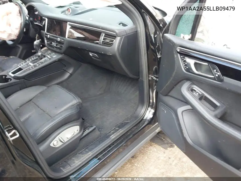 2020 Porsche Macan VIN: WP1AA2A55LLB09479 Lot: 45495072