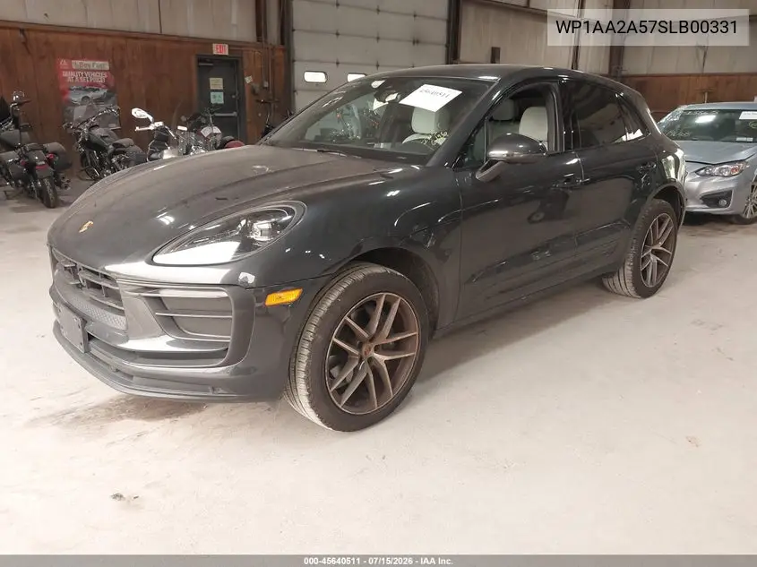 2025 Porsche Macan T VIN: WP1AA2A57SLB00331 Lot: 45640511