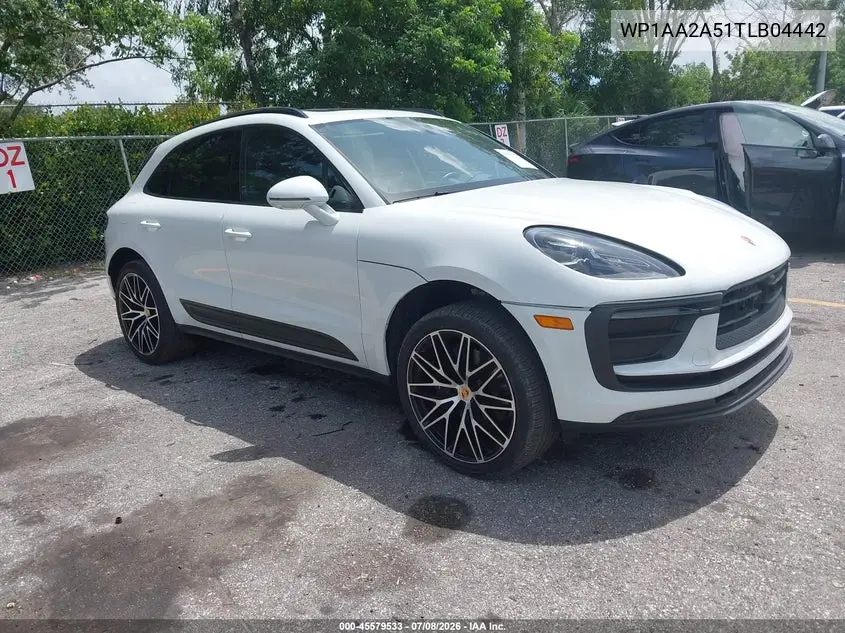 2026 Porsche Macan T VIN: WP1AA2A51TLB04442 Lot: 45579533