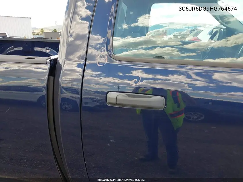 2017 Ram 1500 Tradesman 4X2 8' Box VIN: 3C6JR6DG9HG764674 Lot: 45373411