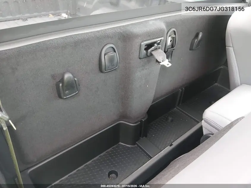 2018 Ram 1500 Tradesman 4X2 8' Box VIN: 3C6JR6DG7JG318156 Lot: 45393075