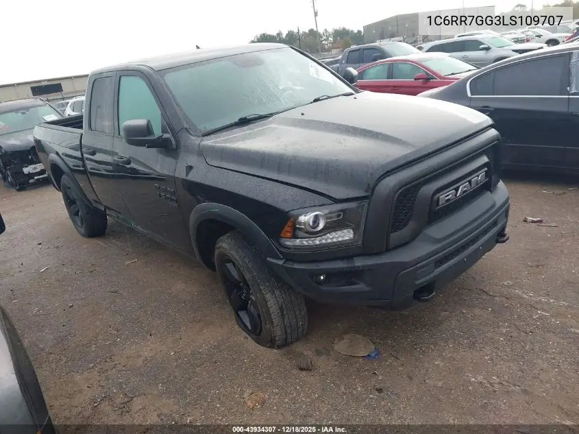 1C6RR7GG3LS109707 2020 Ram 1500 Classic Warlock 4X4 6'4 Box