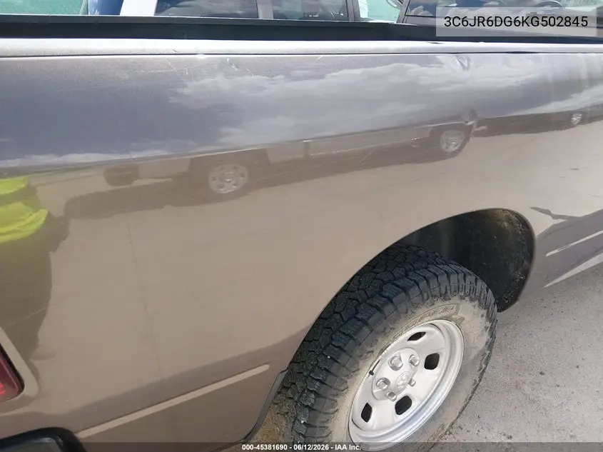 2019 Ram 1500 Classic Tradesman 4X2 8' Box VIN: 3C6JR6DG6KG502845 Lot: 45381690