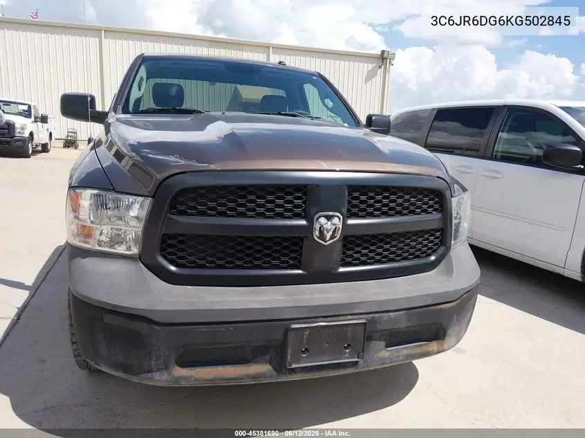 2019 Ram 1500 Classic Tradesman 4X2 8' Box VIN: 3C6JR6DG6KG502845 Lot: 45381690