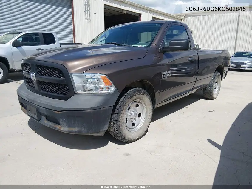 2019 Ram 1500 Classic Tradesman 4X2 8' Box VIN: 3C6JR6DG6KG502845 Lot: 45381690