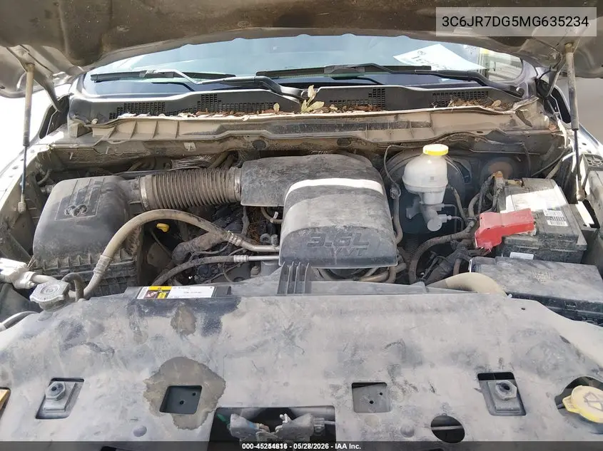 2021 Ram 1500 Classic Tradesman 4X4 8' Box VIN: 3C6JR7DG5MG635234 Lot: 45254616