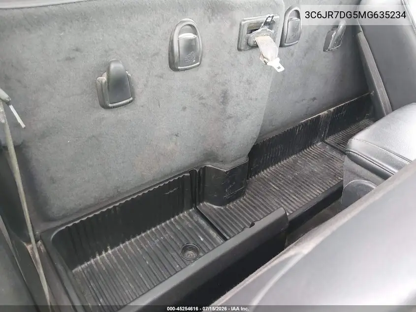 2021 Ram 1500 Classic Tradesman 4X4 8' Box VIN: 3C6JR7DG5MG635234 Lot: 45254616