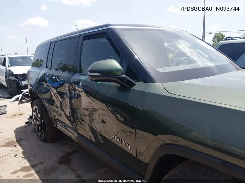 2026 Rivian R1S Dual Motor Max Pack/Performance Dual Motor Max Pack VIN: 7PDSGCBA0TN093744 Lot: 45518833