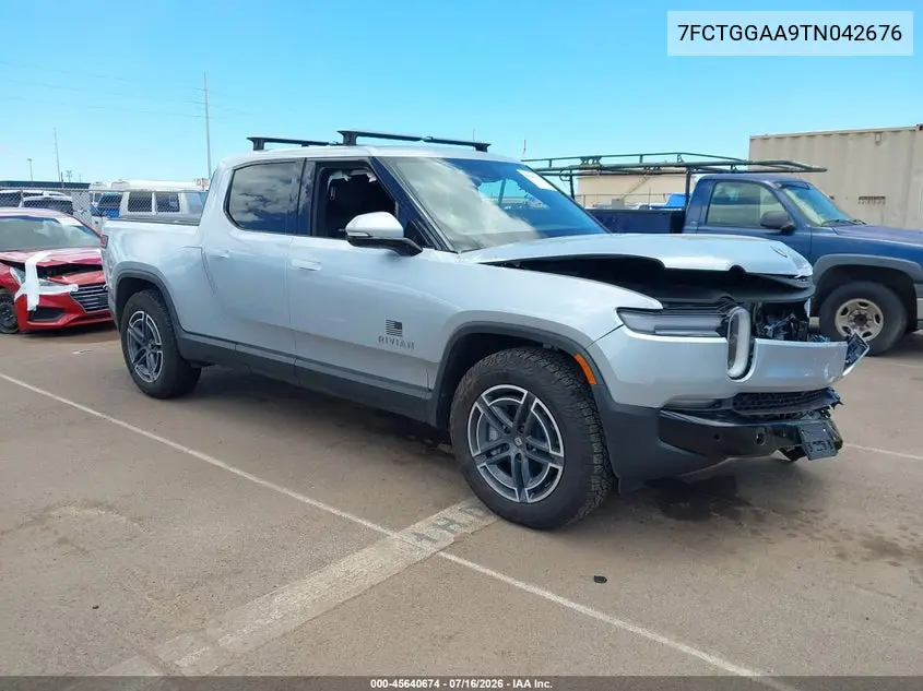 2026 Rivian R1T Dual Motor Standard Pack VIN: 7FCTGGAA9TN042676 Lot: 45640674