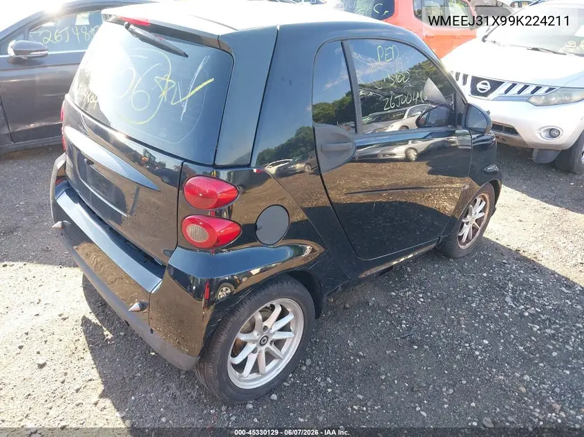 2009 Smart Fortwo Brabus/Passion/Pure VIN: WMEEJ31X99K224211 Lot: 45330129