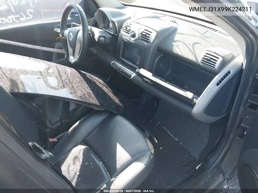 2009 Smart Fortwo Brabus/Passion/Pure VIN: WMEEJ31X99K224211 Lot: 45330129