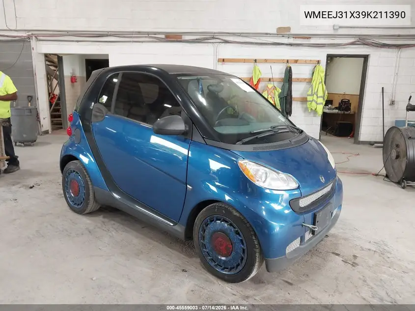 2009 Smart Fortwo Pure VIN: WMEEJ31X39K211390 Lot: 45559003