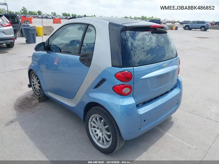 2011 Smart Fortwo Passion/Pure VIN: WMEEJ3BA8BK486852 Lot: 44816447