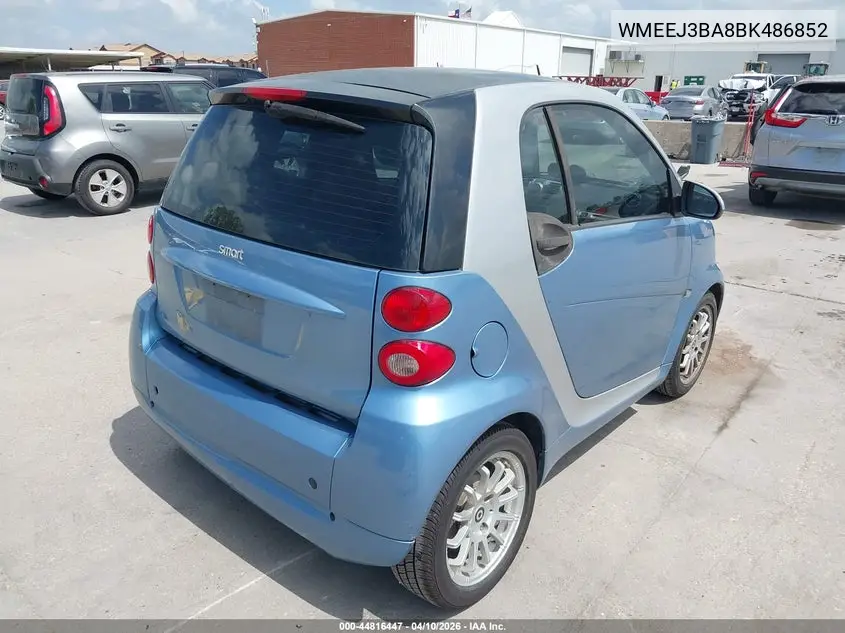 2011 Smart Fortwo Passion/Pure VIN: WMEEJ3BA8BK486852 Lot: 44816447