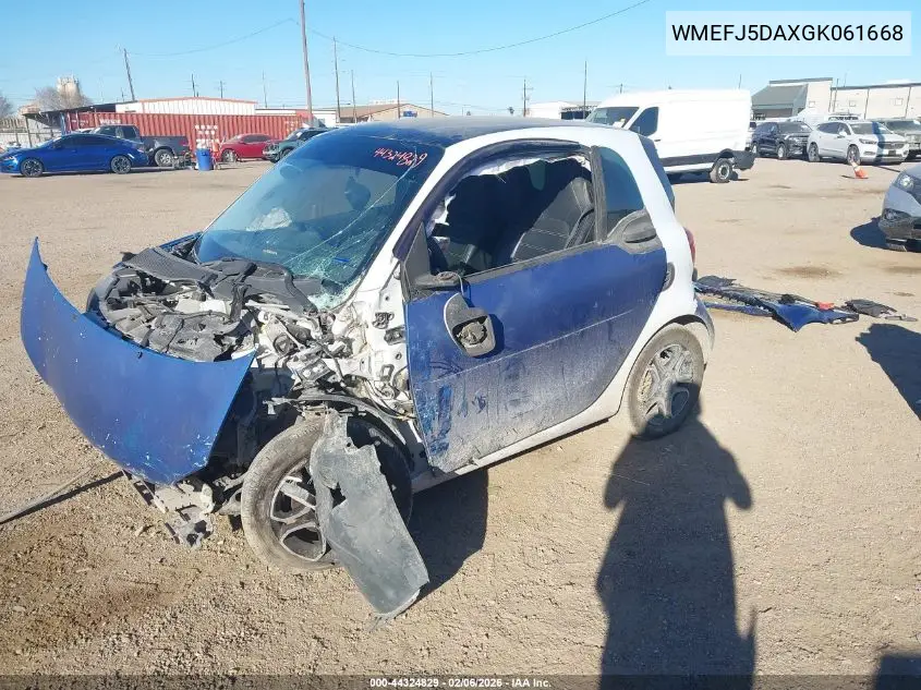 2016 Smart Fortwo Prime VIN: WMEFJ5DAXGK061668 Lot: 44324829