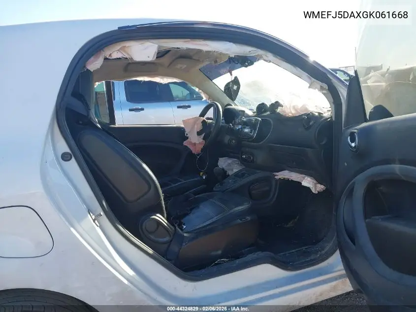 2016 Smart Fortwo Prime VIN: WMEFJ5DAXGK061668 Lot: 44324829