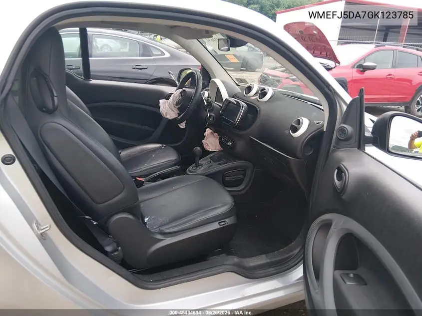 2016 Smart Fortwo Passion/Prime/Proxy/Pure VIN: WMEFJ5DA7GK123785 Lot: 45434634