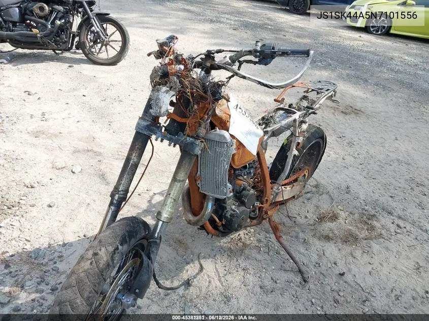 2022 Suzuki Dr-Z400 Sm VIN: JS1SK44A5N7101556 Lot: 45381251