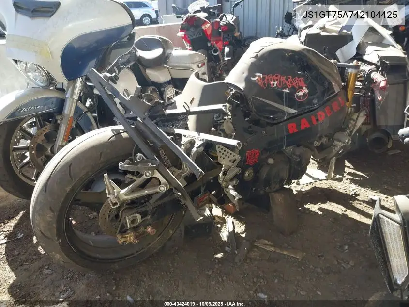 2004 Suzuki Gsx-R1000 VIN: JS1GT75A742104425 Lot: 43424019