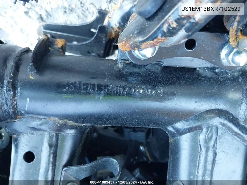 2024 Suzuki Gsx800 F VIN: JS1EM13BXR7102529 Lot: 41009437