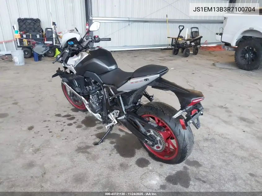 2024 Suzuki Gsx800 F VIN: JS1EM13B3R7100704 Lot: 43721130