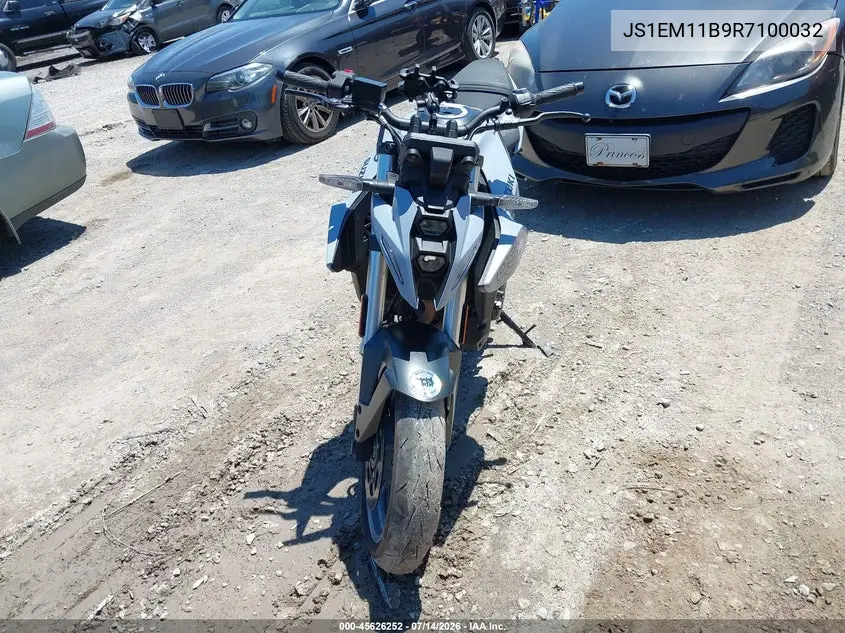 2024 Suzuki Gsx800 R VIN: JS1EM11B9R7100032 Lot: 45626252