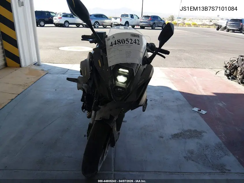 2025 Suzuki Gsx800 F VIN: JS1EM13B7S7101084 Lot: 44805242