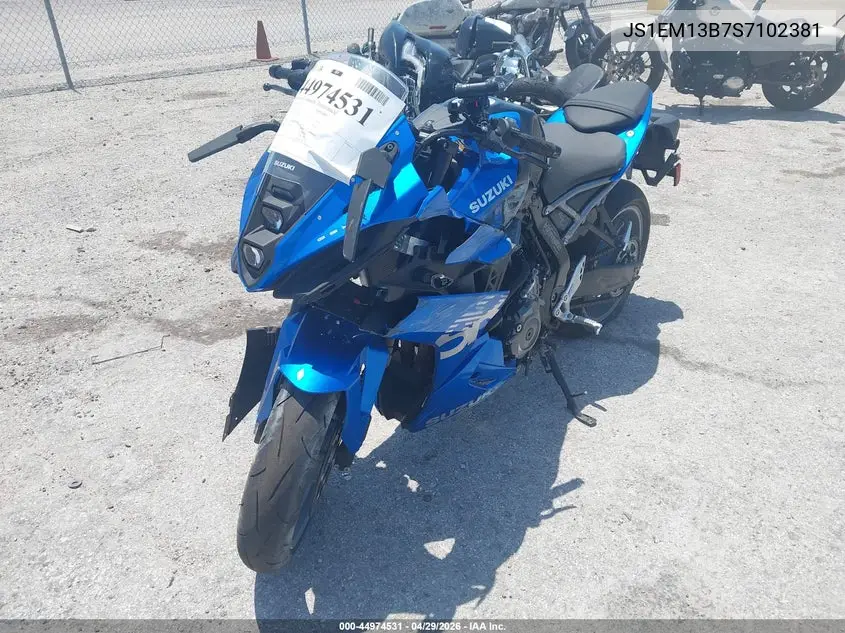 2025 Suzuki Gsx800 F VIN: JS1EM13B7S7102381 Lot: 44974531