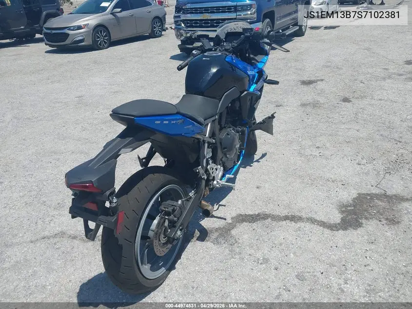 2025 Suzuki Gsx800 F VIN: JS1EM13B7S7102381 Lot: 44974531