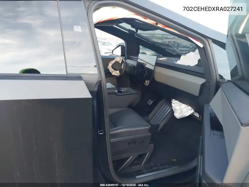 2024 Tesla Cybertruck All-Wheel Drive VIN: 7G2CEHEDXRA027241 Lot: 43949157
