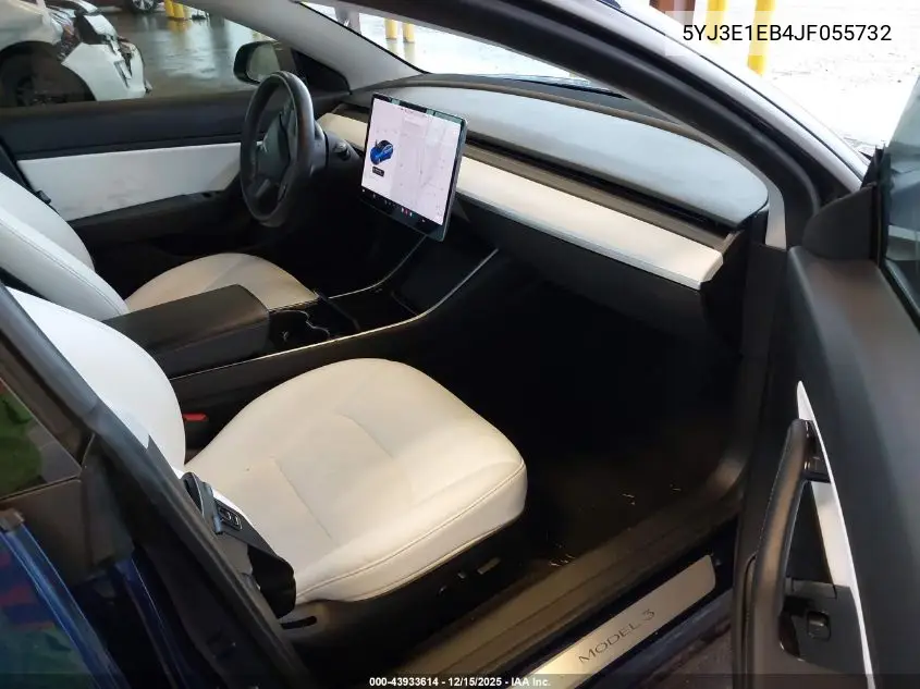 5YJ3E1EB4JF055732 2018 Tesla Model 3 Long Range/Performance