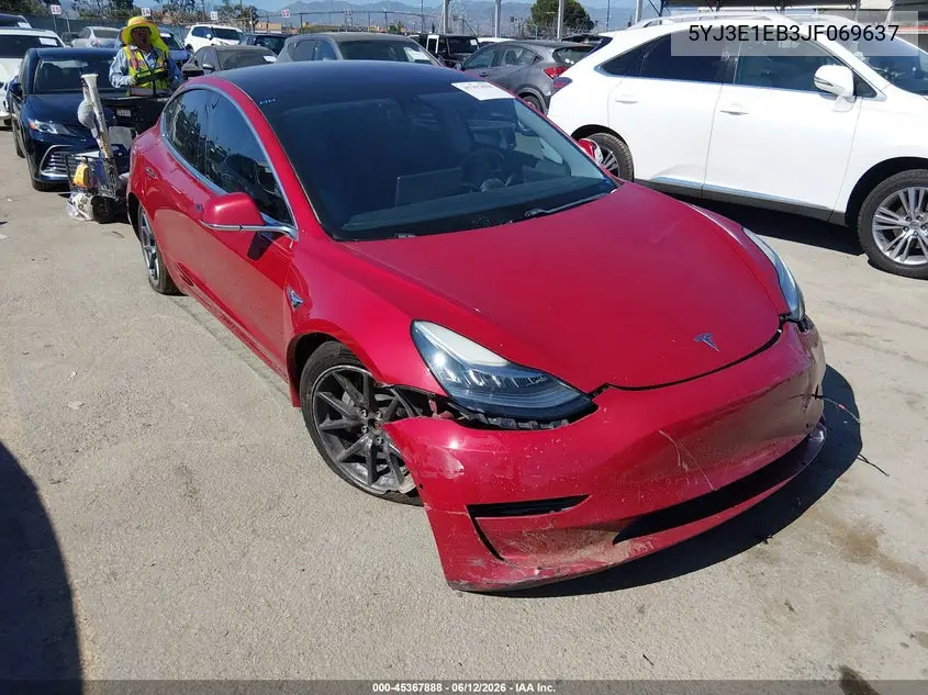2018 Tesla Model 3 Long Range/Performance VIN: 5YJ3E1EB3JF069637 Lot: 45367888