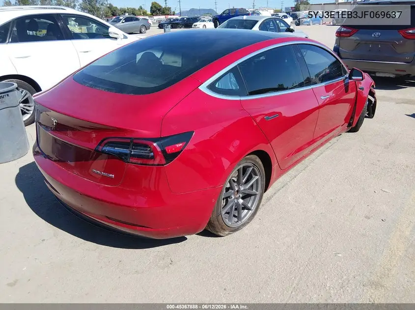 2018 Tesla Model 3 Long Range/Performance VIN: 5YJ3E1EB3JF069637 Lot: 45367888