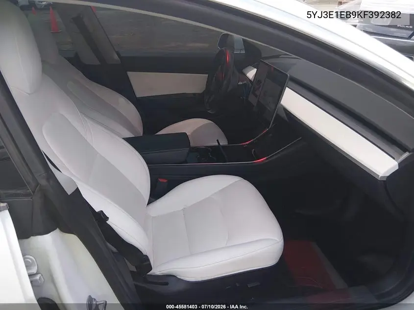 2019 Tesla Model 3 Long Range/Performance VIN: 5YJ3E1EB9KF392382 Lot: 45581403
