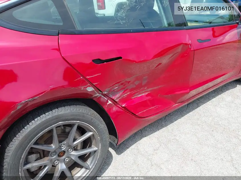 5YJ3E1EA0MF016101 2021 Tesla Model 3 Standard Range Plus Rear-Wheel Drive
